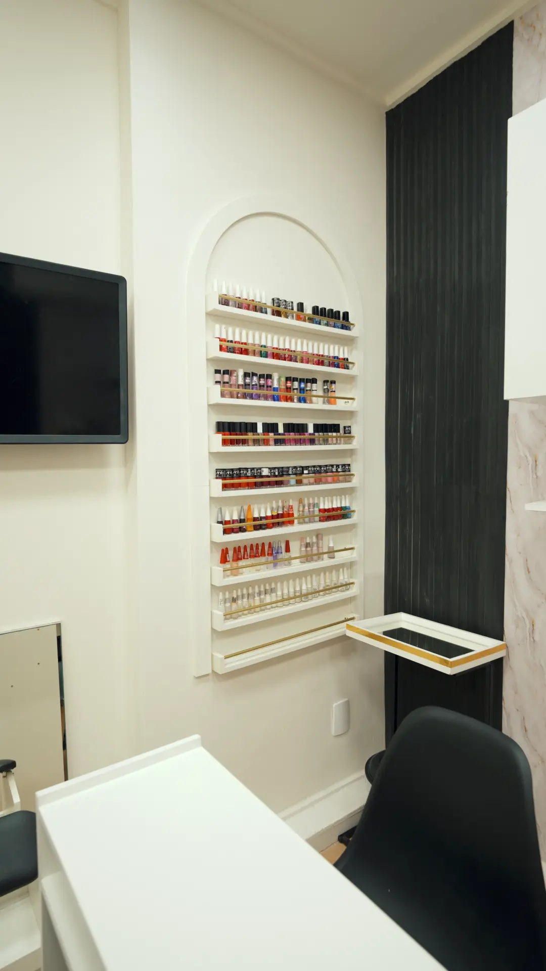 Estrutura real da Mirá para Nail Design e manicure